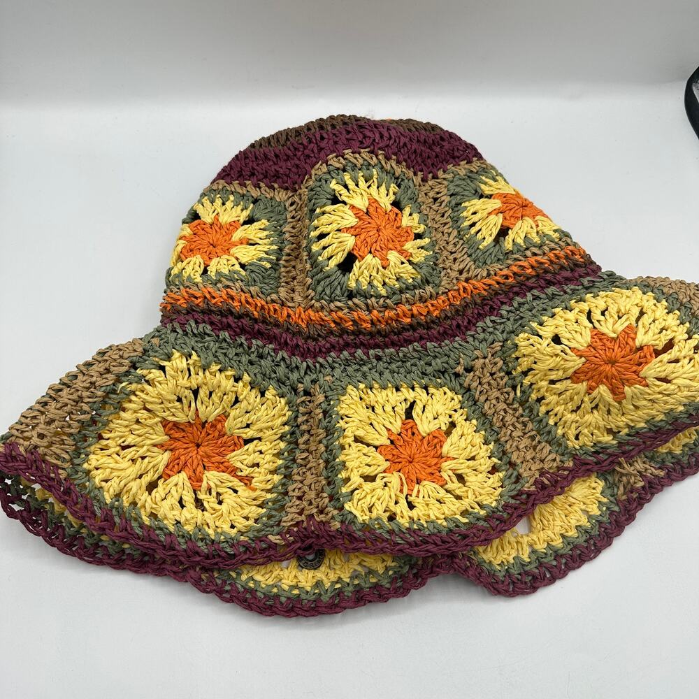 ANTHROPOLOGIE x PETER GRIMM Pura Vida Crochet Granny Square Sun Hat - Picture 4 of 5